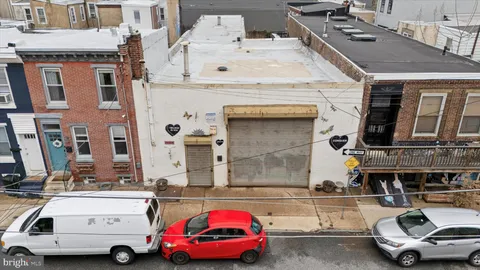 a car parked in front of a building