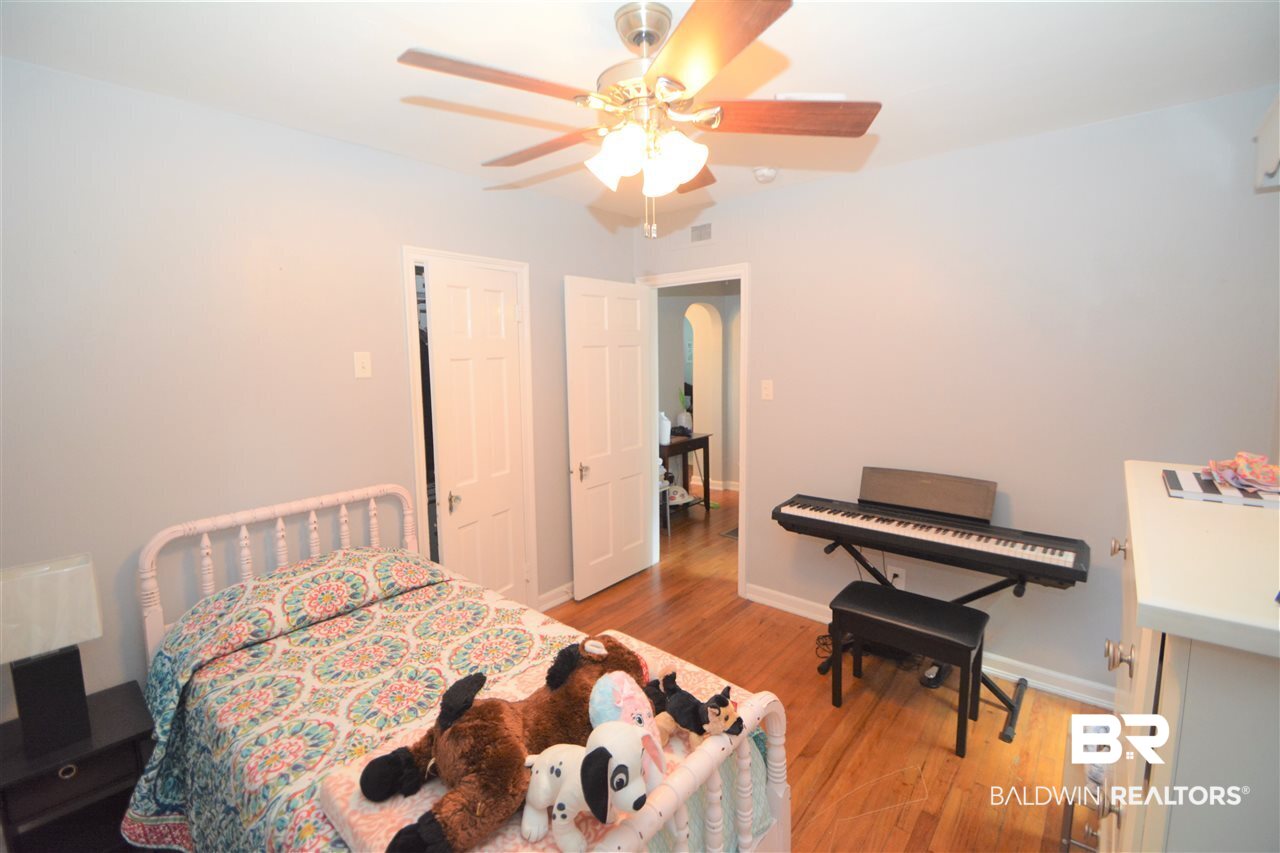 261 Mohawk Street Mobile, AL 36606 - Photo 13 of 22