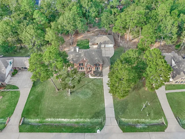 $670,000 | 2311 Legends Peak Drive, Spring, TX 77386