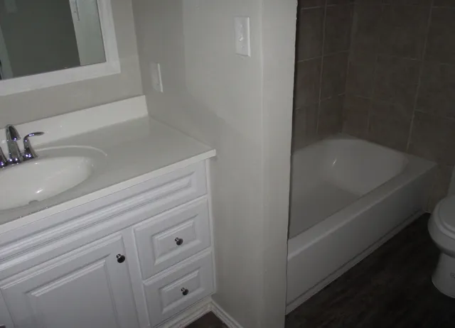 $1,550 | 2106 Woodway Drive, Woodbranch, TX 77357