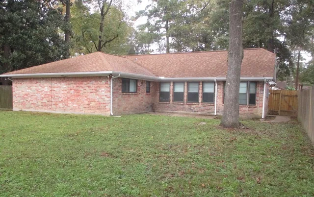 $1,550 | 2106 Woodway Drive, Woodbranch, TX 77357
