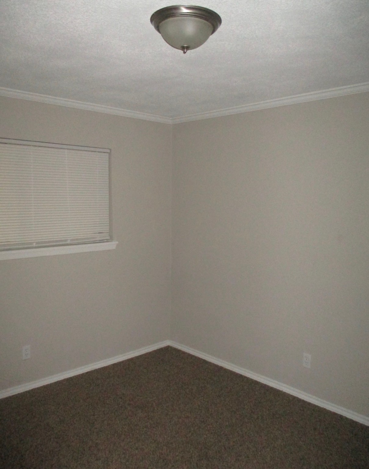 2106 Woodway Drive Woodbranch, TX 77357 - Photo 8 of 17