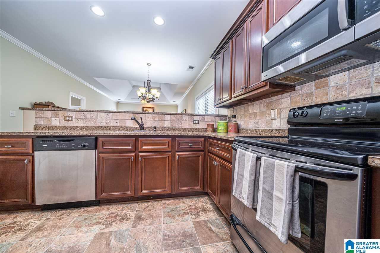105 Sharpe Street Sterrett, AL 35147 - Photo 10 of 25