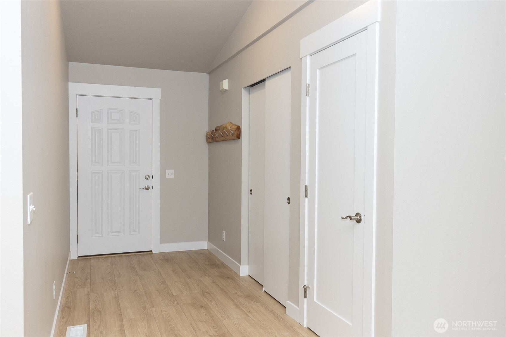 105 May Creek Road Gold Bar, WA 98251 - Photo 5 of 38