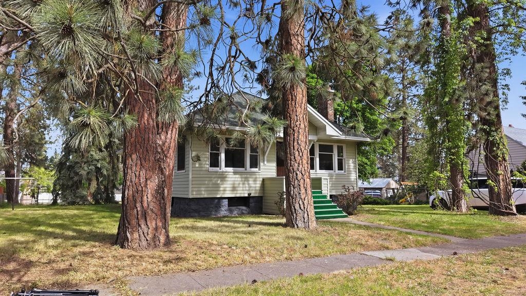 113 North 4th Street Cheney, WA 99004 - Photo 33 of 38