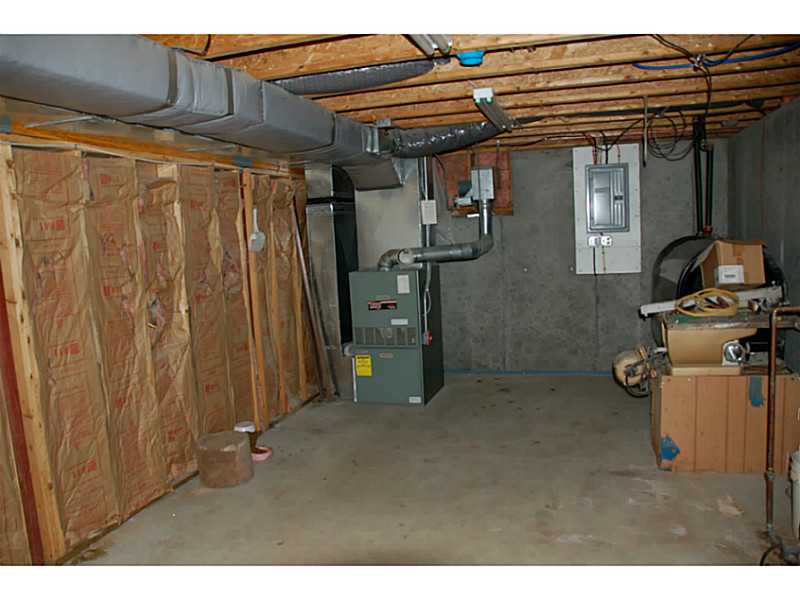 285 Old Rockville Road Hopkinton, RI 02833 - Photo 13 of 16 Other.