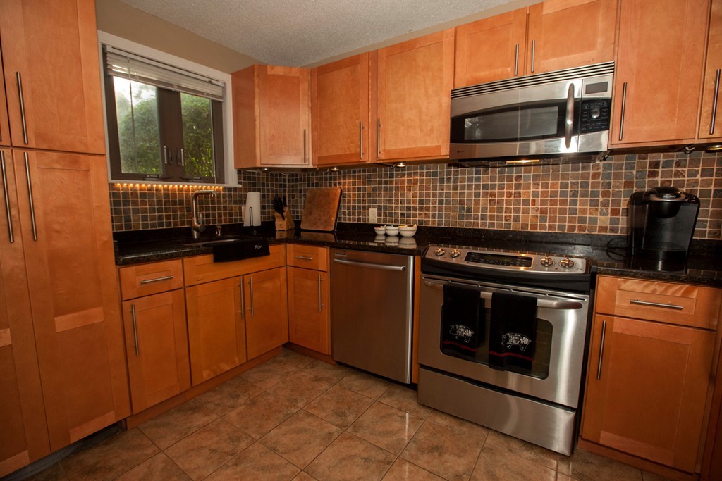9 Liberty Road, Unit 9 Bridgewater, MA 02324 - Photo 11 of 22 Gallery Image 11