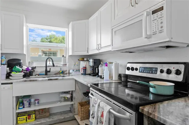 $1,850 | 487 89th Avenue North, Unit 2, St. Petersburg, FL 33702