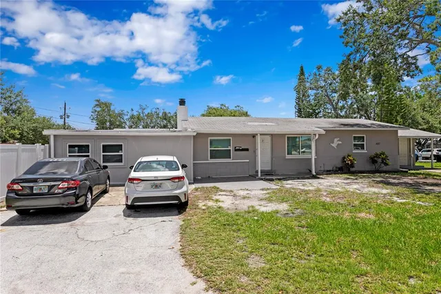 $1,850 | 487 89th Avenue North, Unit 2, St. Petersburg, FL 33702