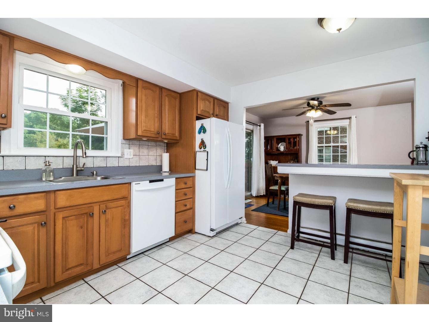 39 Preston Road Media, PA 19063 - Photo 7 of 25 Kitchen