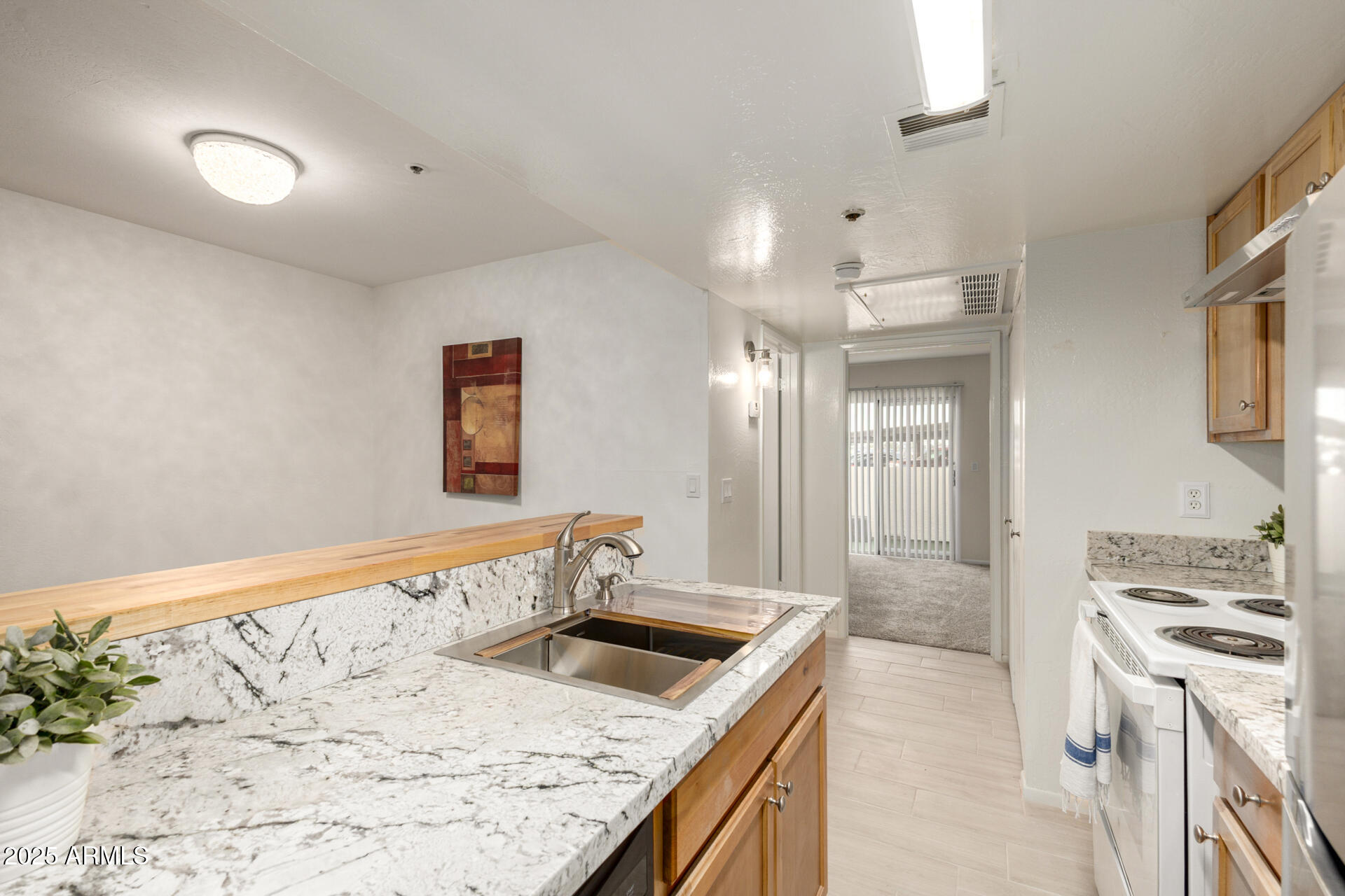 12123 West Bell Road, Unit 111 Surprise, AZ 85378 - Photo 10 of 29 10 Bell 110 & 111