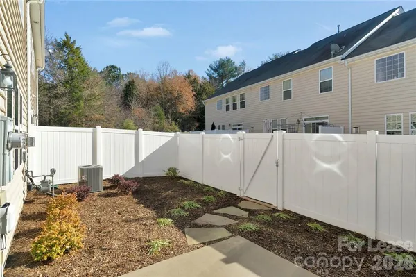 $2,395 | 12352 Red Rust Lane, Charlotte, NC 28277