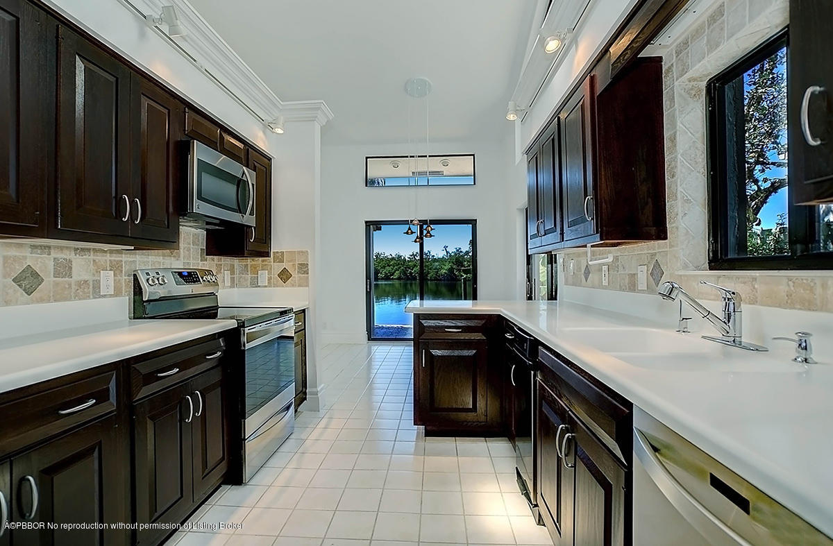 6110 North Ocean Boulevard, Unit 5 Ocean Ridge, FL 33435 - Photo 23 of 44 23
