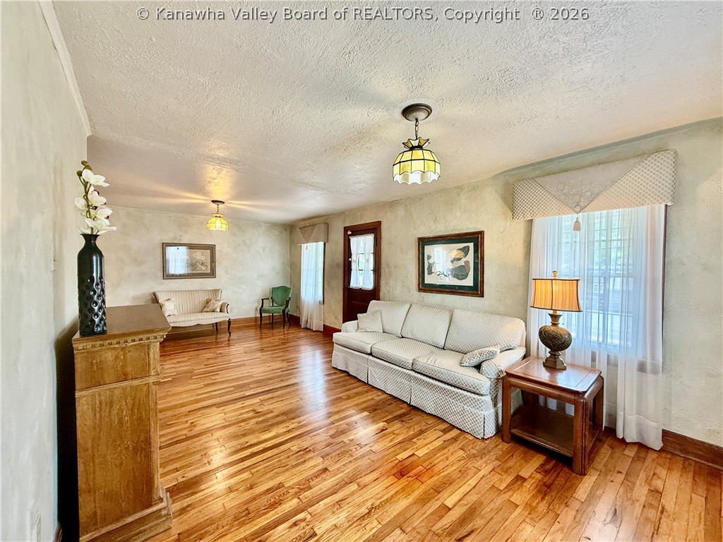 241 North Pinch Road Elkview, WV 25071 - Photo 6 of 41 Gallery Image 6