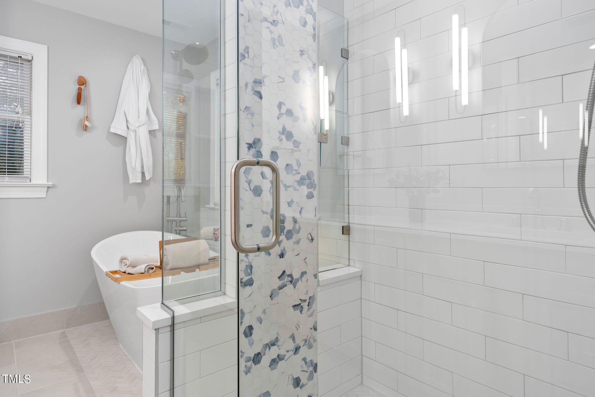 205 Glenmore Road Cary, NC 27519 - Photo 19 of 37 55-web-or-mls-205-glenmore-rd