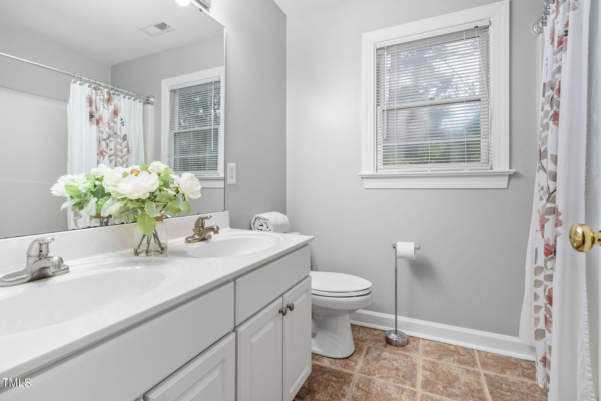 205 Glenmore Road Cary, NC 27519 - Photo 21 of 37 36-web-or-mls-205-glenmore-rd