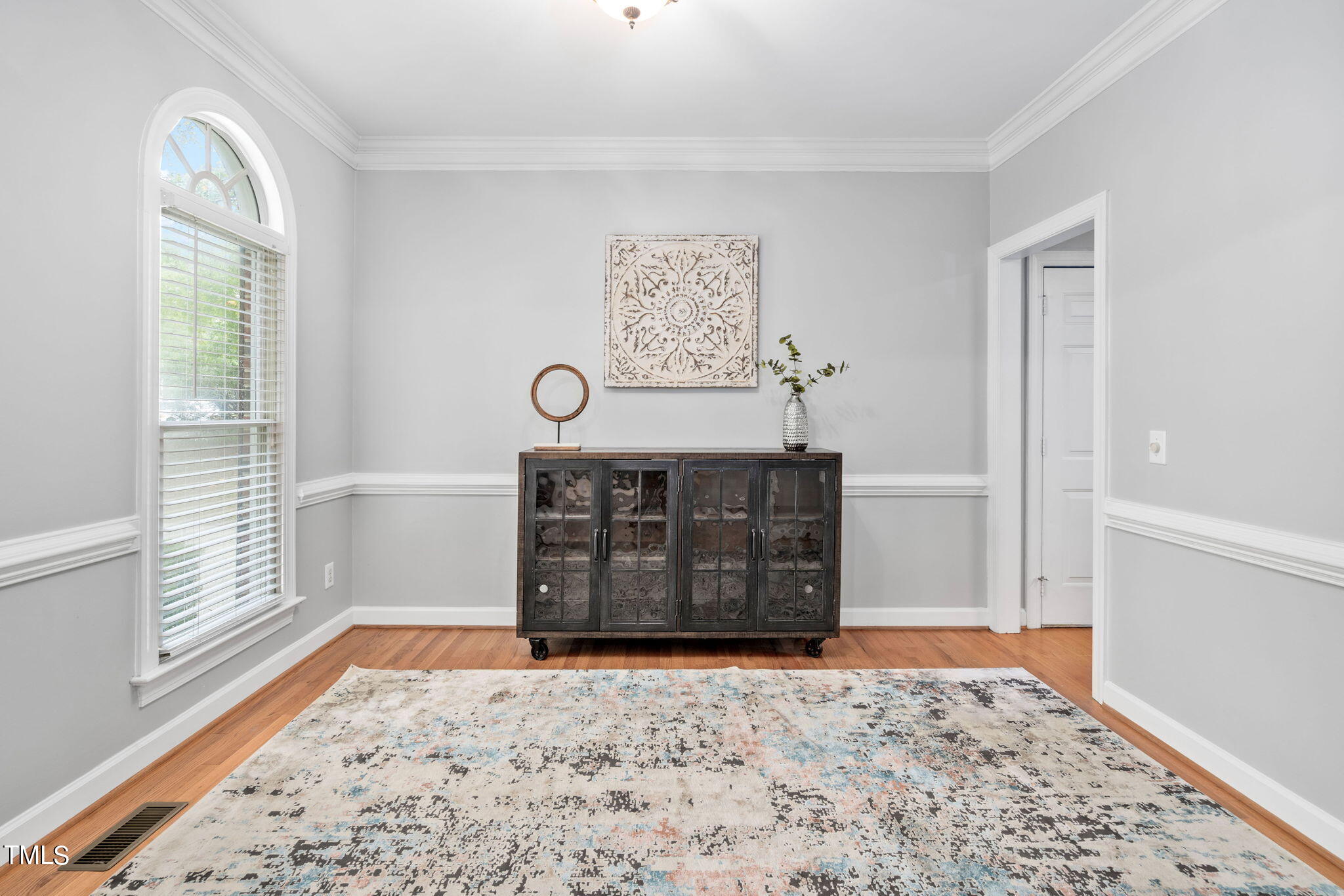 205 Glenmore Road Cary, NC 27519 - Photo 10 of 37 35-web-or-mls-205-glenmore-rd