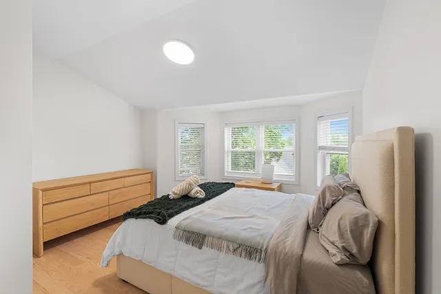 $3,200 | 9 Lisbeth Street, Unit 9, Lexington, MA 02421