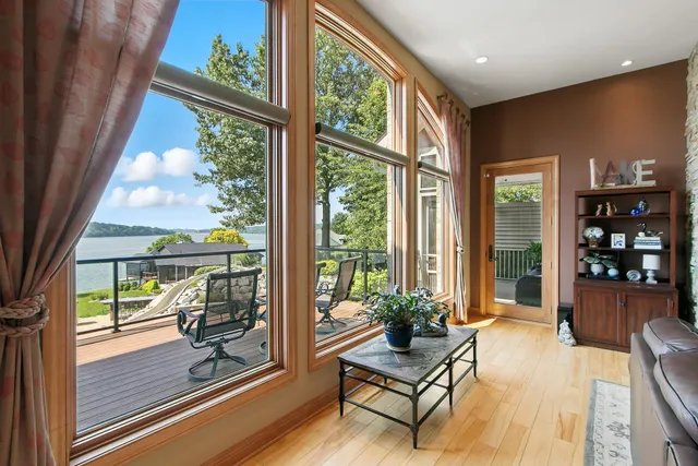 $2,899,900 | E12261 Timber Rdg Trail, Prairie du Sac, WI 53578