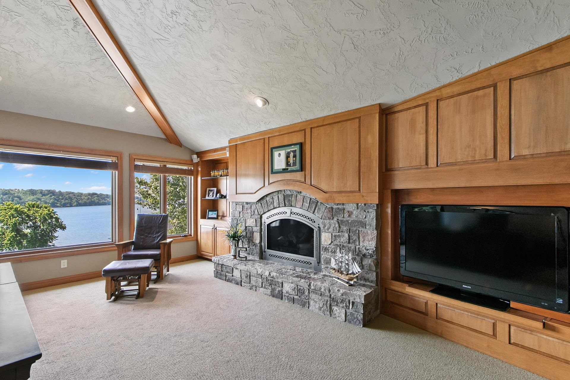 E12261 Timber Rdg Trail Prairie du Sac, WI 53578 - Photo 28 of 75