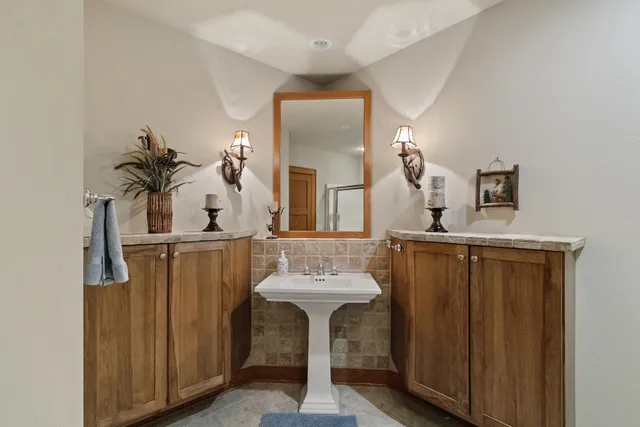 $2,899,900 | E12261 Timber Rdg Trail, Prairie du Sac, WI 53578