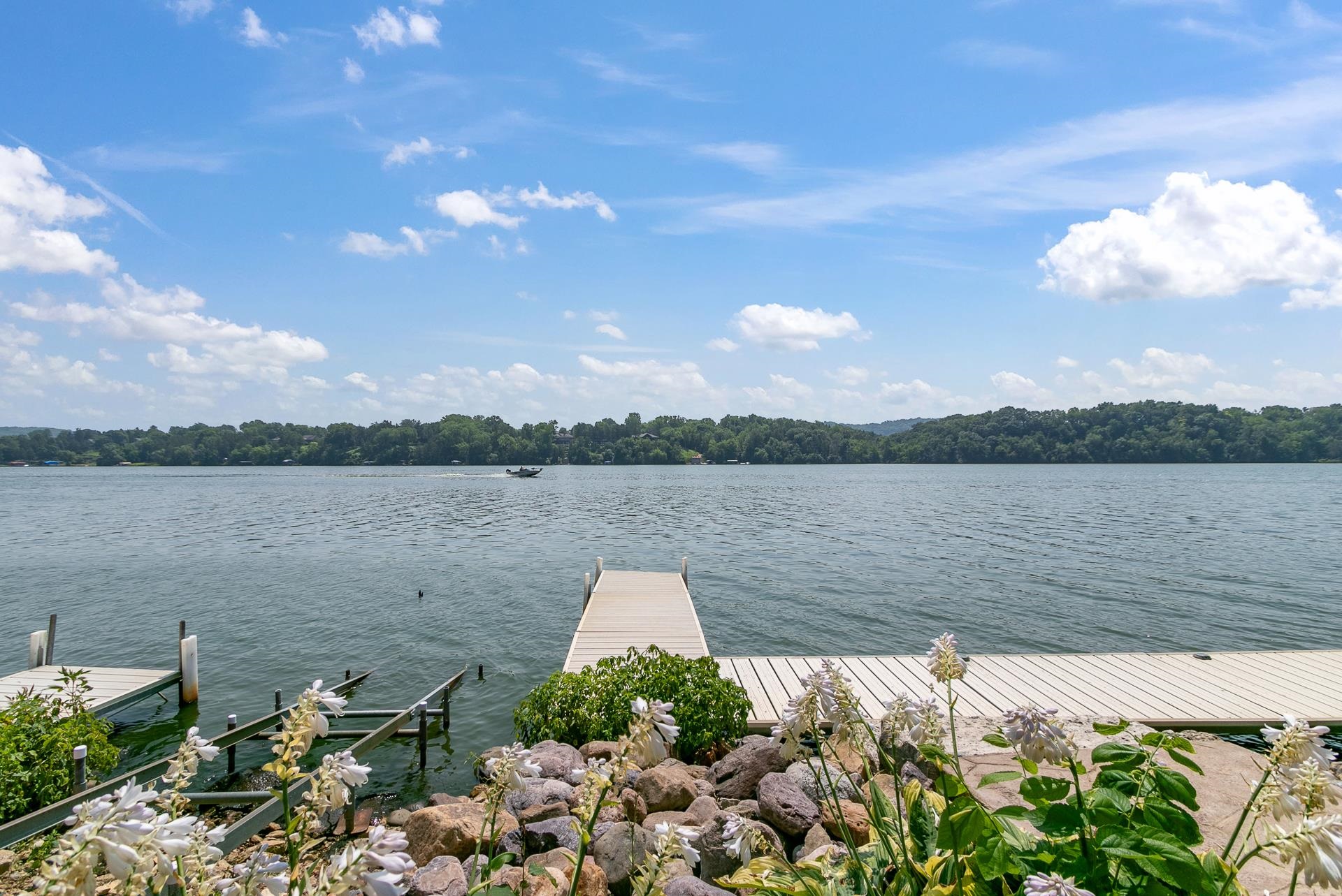 E12261 Timber Rdg Trail Prairie du Sac, WI 53578 - Photo 65 of 75