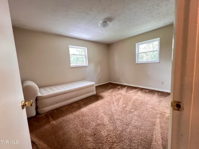 $327,000 | 90 Veldt Lane, Afton, TN 37616