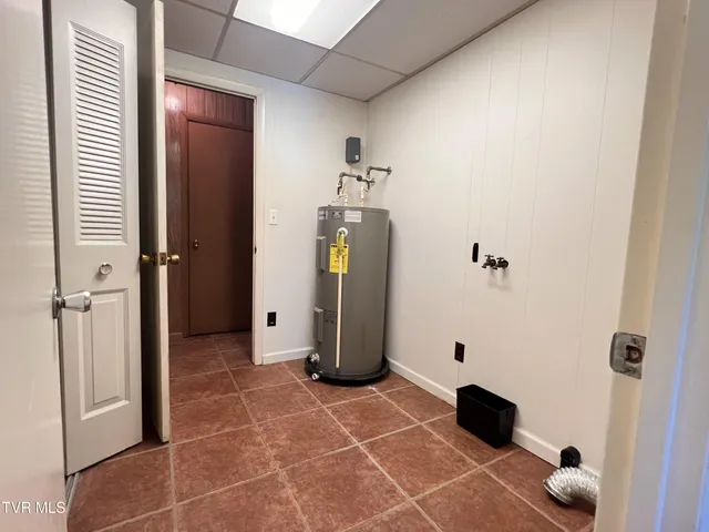 $327,000 | 90 Veldt Lane, Afton, TN 37616