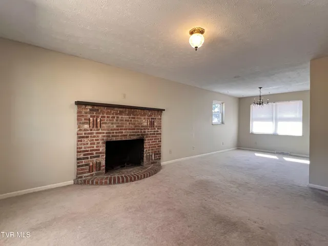 $327,000 | 90 Veldt Lane, Afton, TN 37616