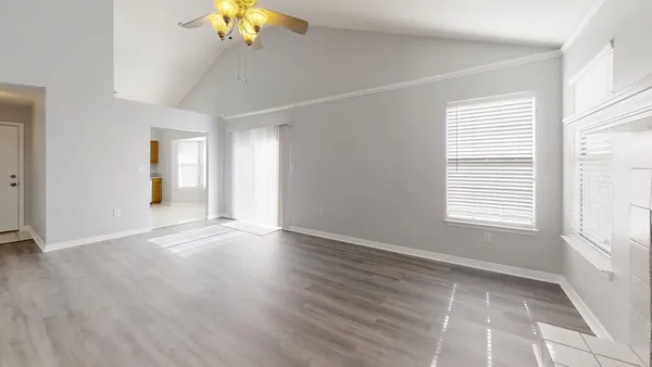 $2,100 | 1922 Heartland Drive, Fort Walton Beach, FL 32547