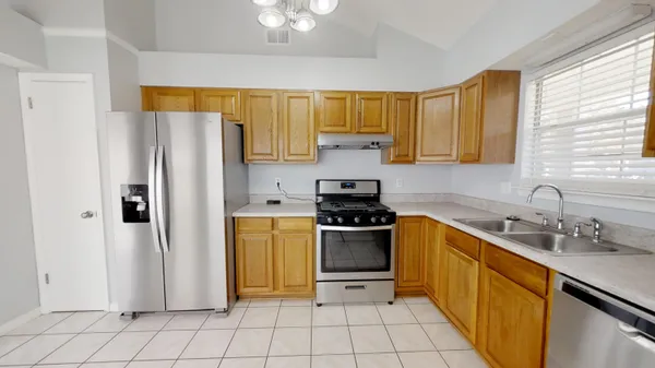 $2,100 | 1922 Heartland Drive, Fort Walton Beach, FL 32547