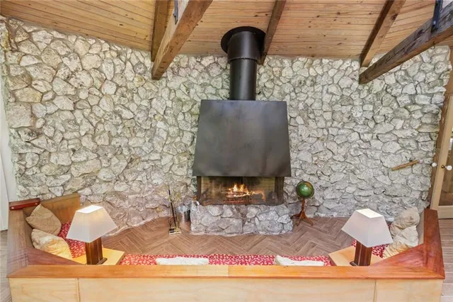 $1,175,000 | 75464 Highway 25, Covington, LA 70435