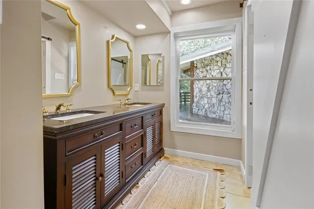 $1,175,000 | 75464 Highway 25, Covington, LA 70435