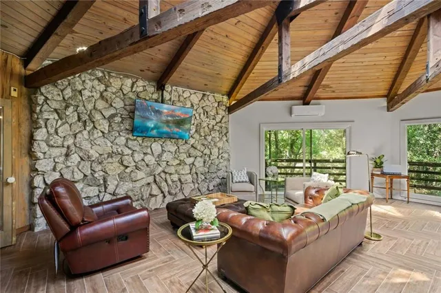 $1,175,000 | 75464 Highway 25, Covington, LA 70435