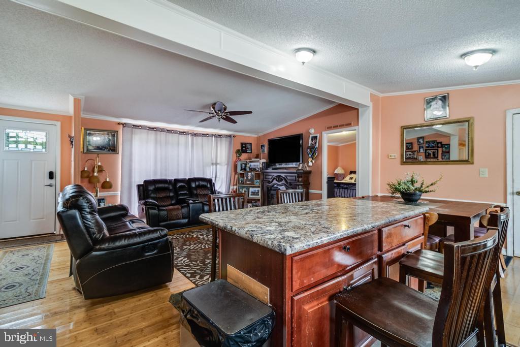 45880 South Springsteen Court California, MD 20619 - Photo 6 of 17