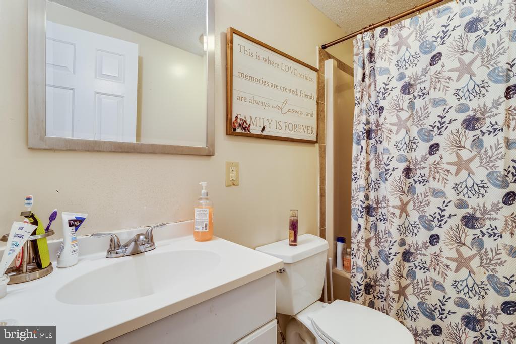 45880 South Springsteen Court California, MD 20619 - Photo 10 of 17