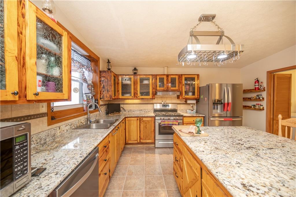 180 Hover Road Mercer, PA 16137 - Photo 19 of 49