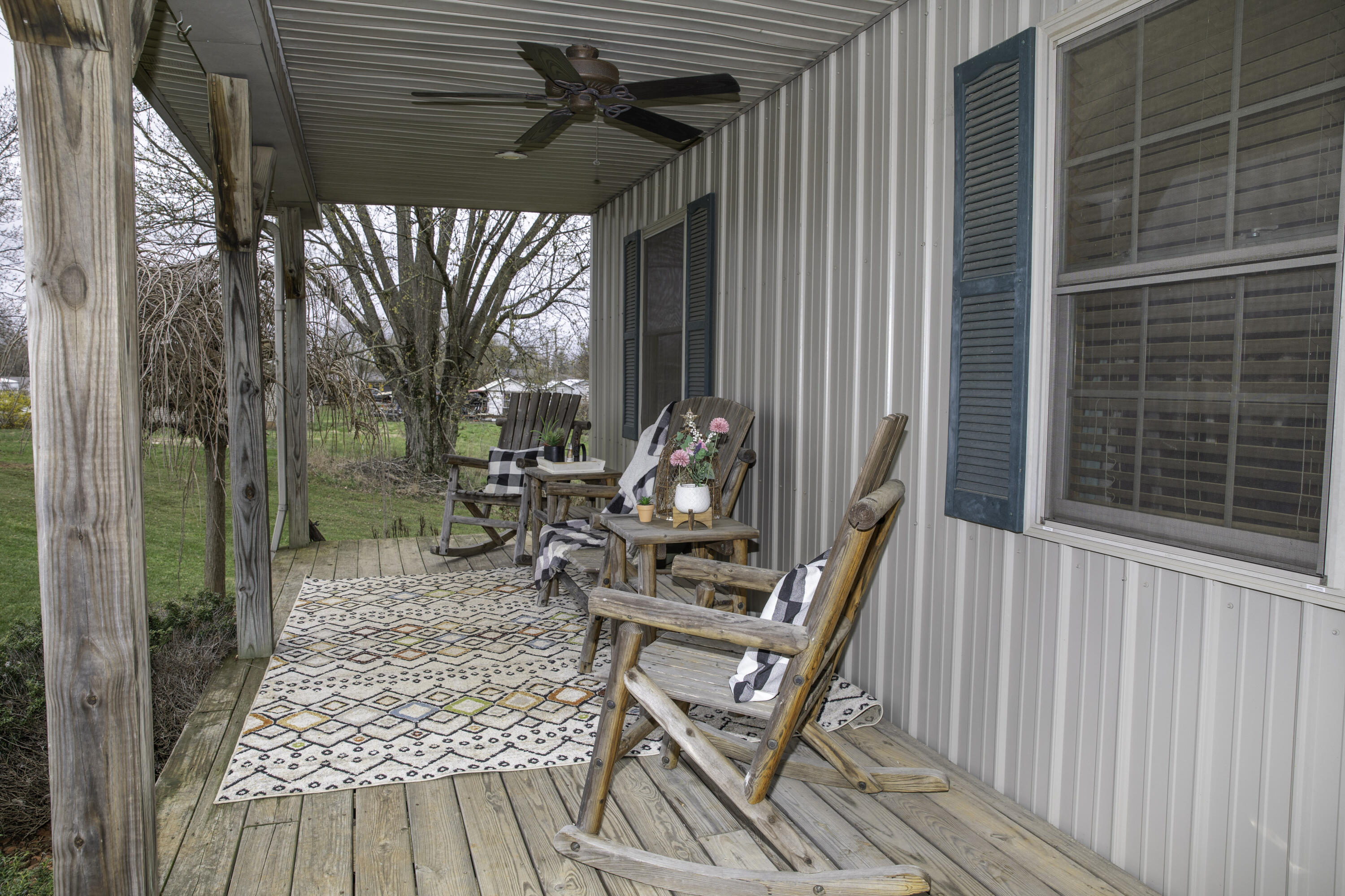 210 Whitaker Road Somerset, KY 42503 - Photo 5 of 60 0O5A0999