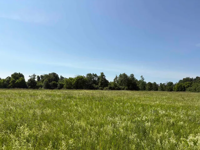 $102,000 | 54 Line Road, Alburgh, VT 05440