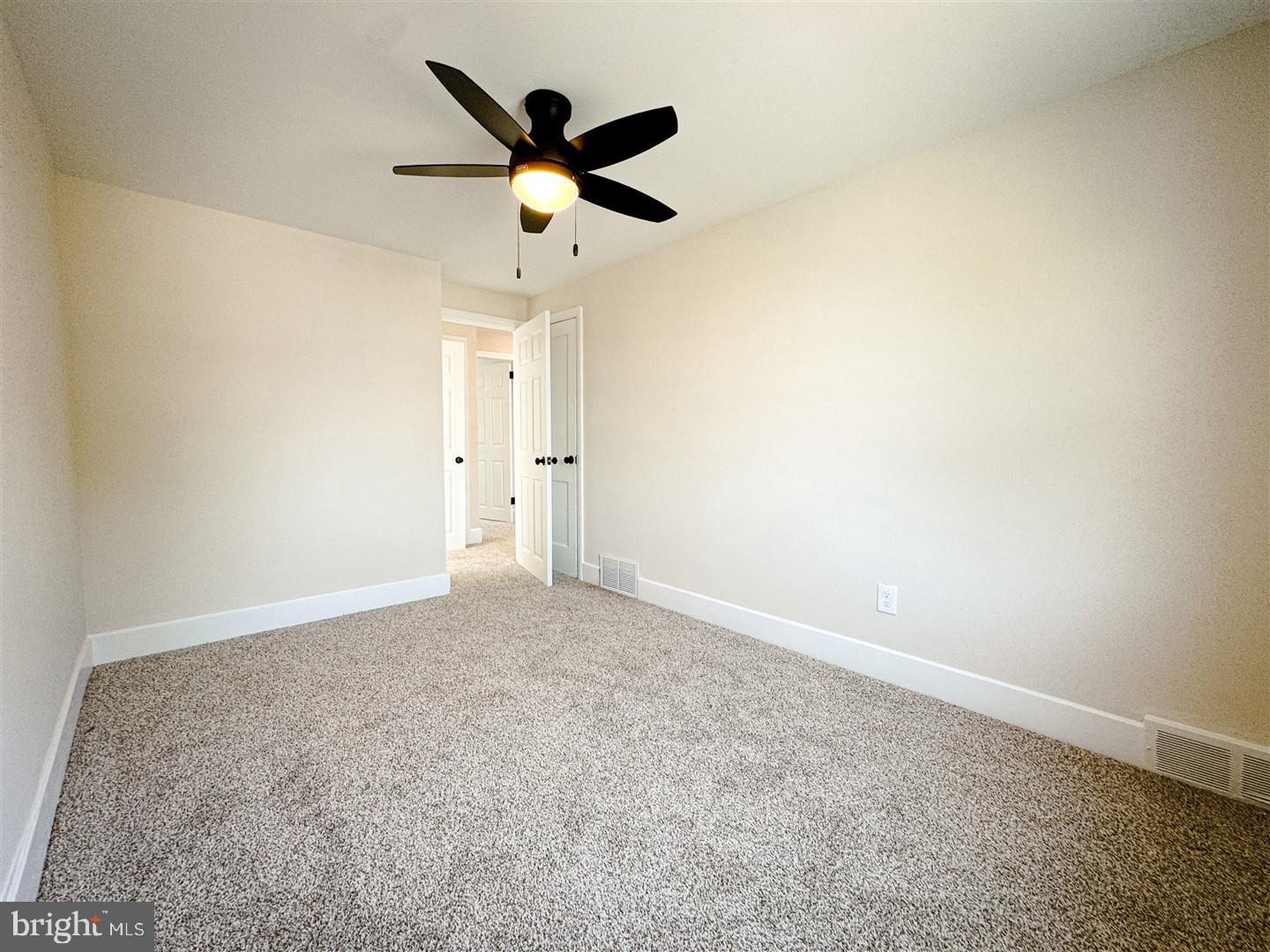 104 Westbridge Road, Unit 120 Glenolden, PA 19036 - Photo 20 of 28