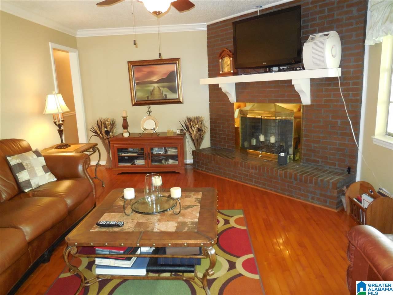 701 Greenbriar Road Fairfield, AL 35064 - Photo 12 of 28