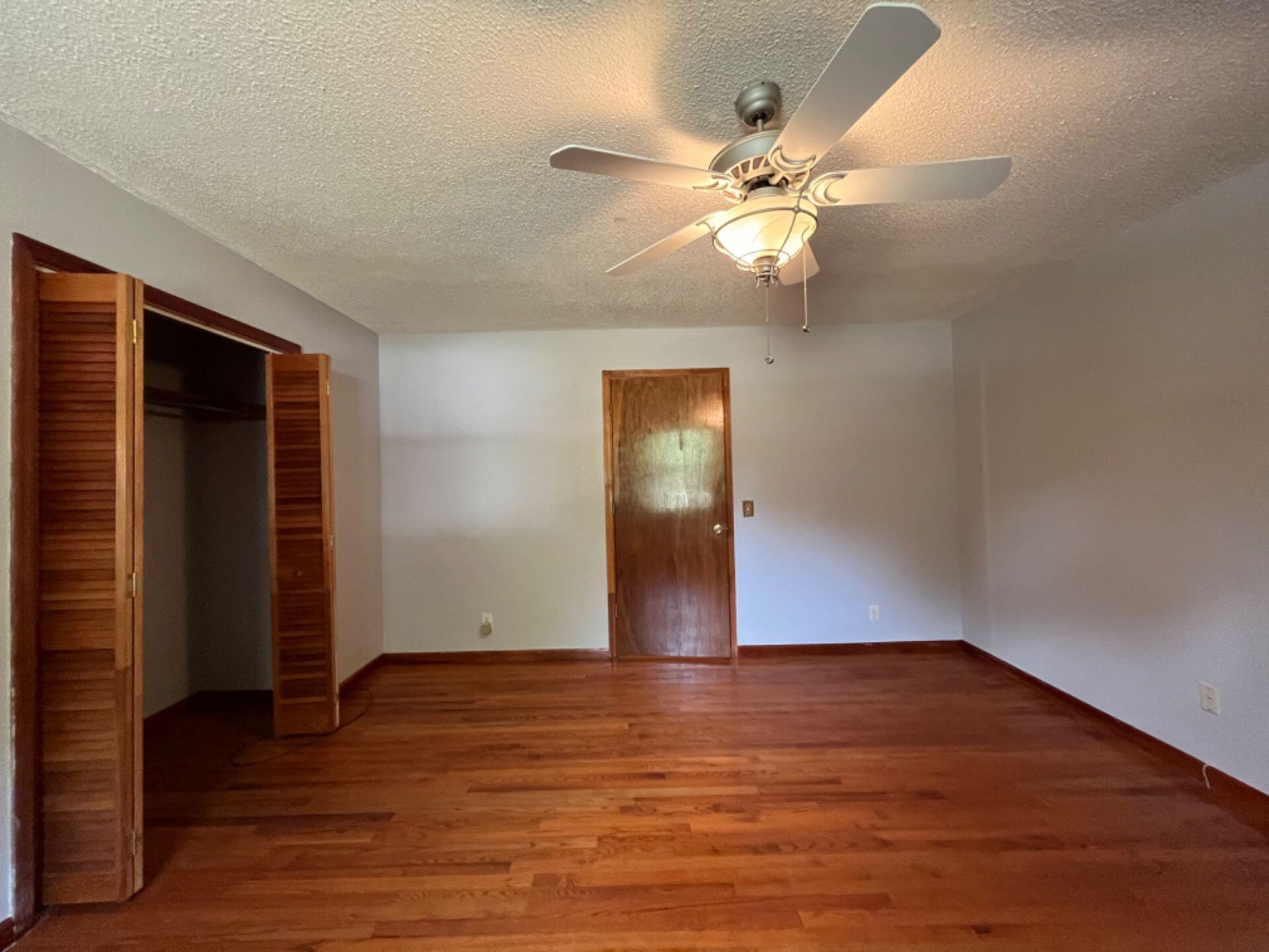 1132 Children Road Mount Pleasant, SC 29466 - Photo 10 of 19 Bedroom 1