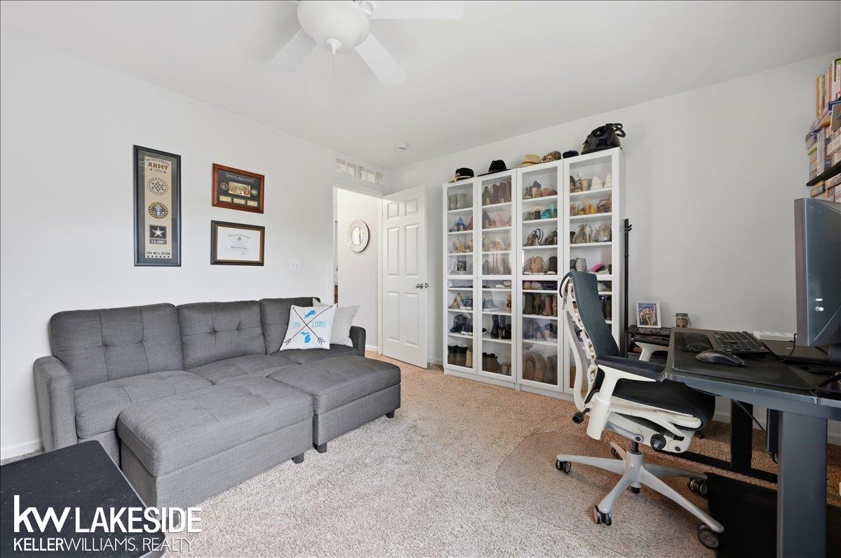 11754 Farmington Road Livonia, MI 48150 - Photo 15 of 20 50206176-91d11753-875f-4de2-9b10-b1df1b5b1150.JPG