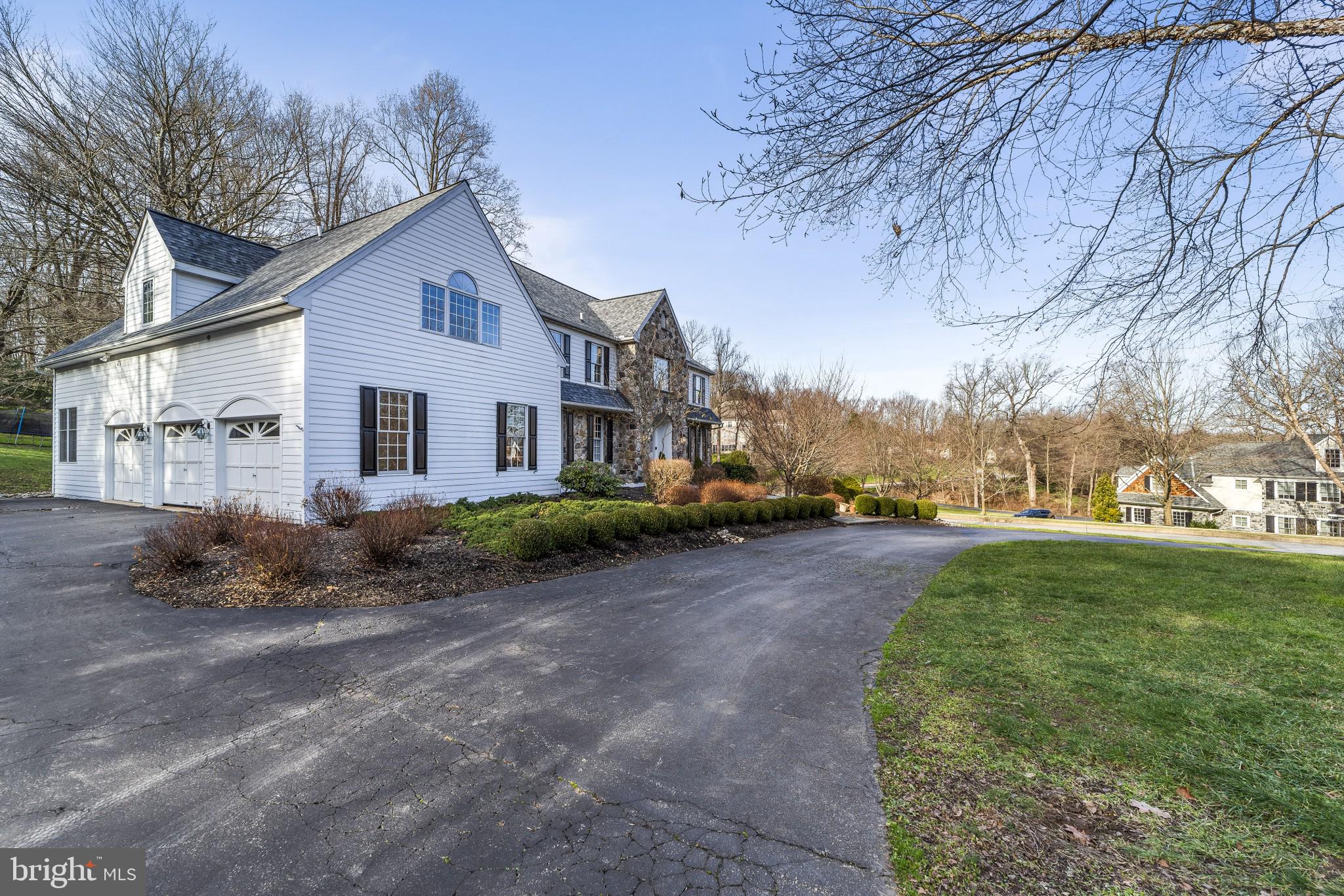 10 Indian Spring Road Media, PA 19063 - Photo 2 of 38