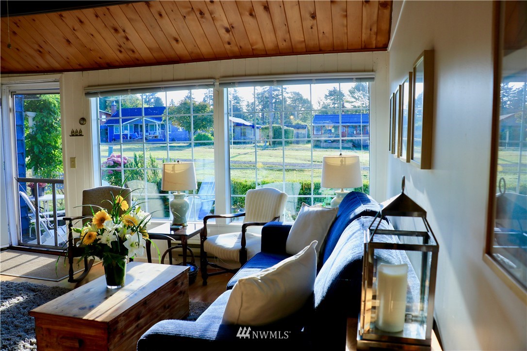 671 Bells Grove Point Roberts, WA 98281 - Photo 8 of 18 Gallery Image 8