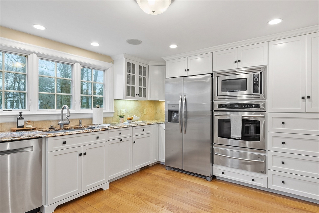 9 Greenwood Road Reading, MA 01867 - Photo 14 of 42