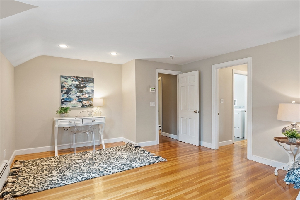 9 Greenwood Road Reading, MA 01867 - Photo 28 of 42