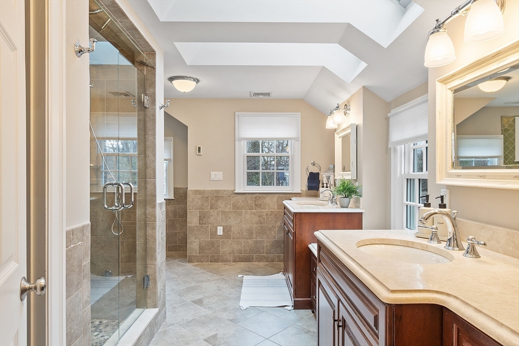9 Greenwood Road Reading, MA 01867 - Photo 30 of 42