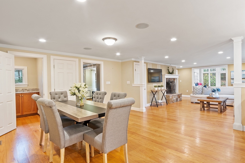 9 Greenwood Road Reading, MA 01867 - Photo 9 of 42
