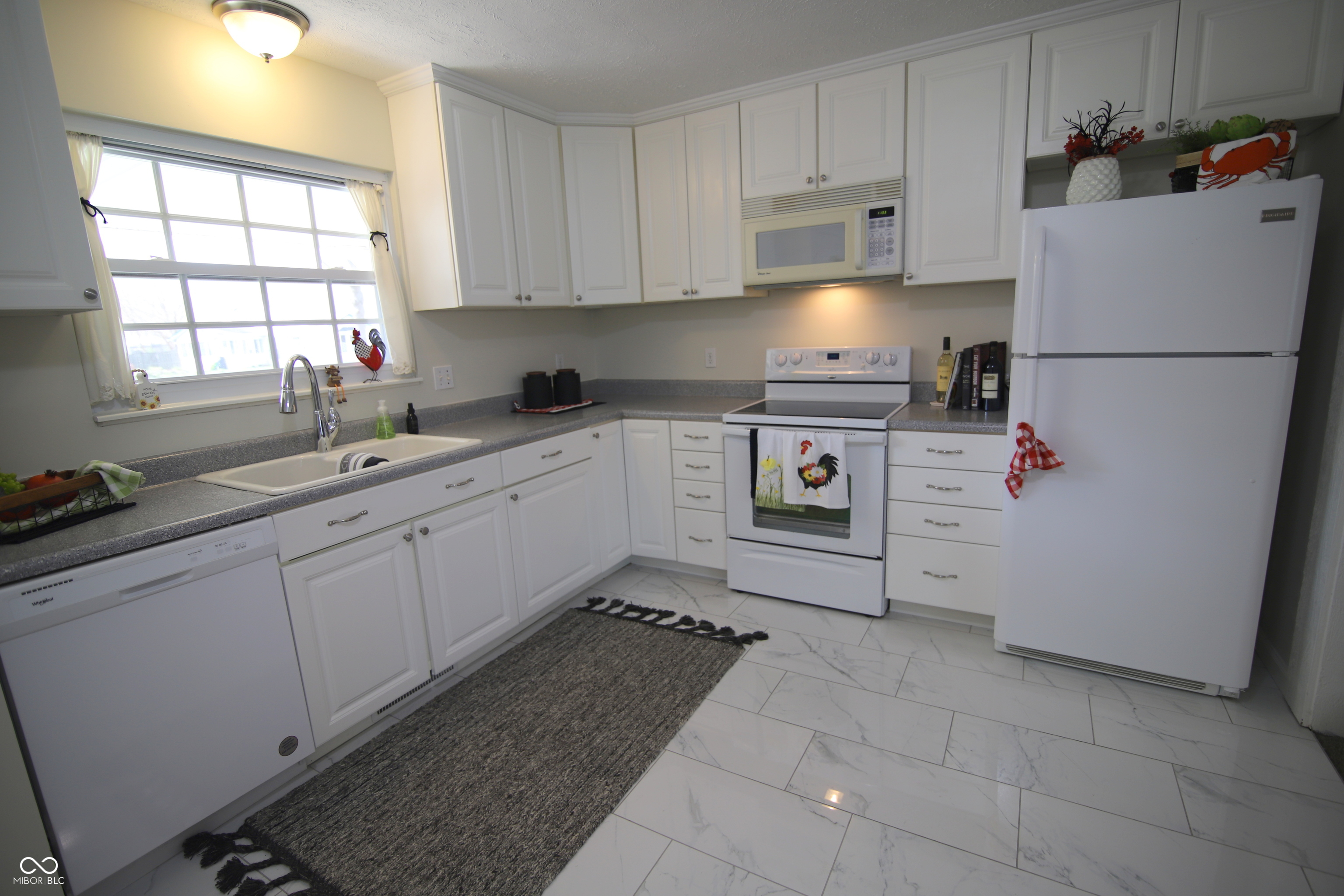 104 Apple Tree Court Fishers, IN 46038 - Photo 23 of 38